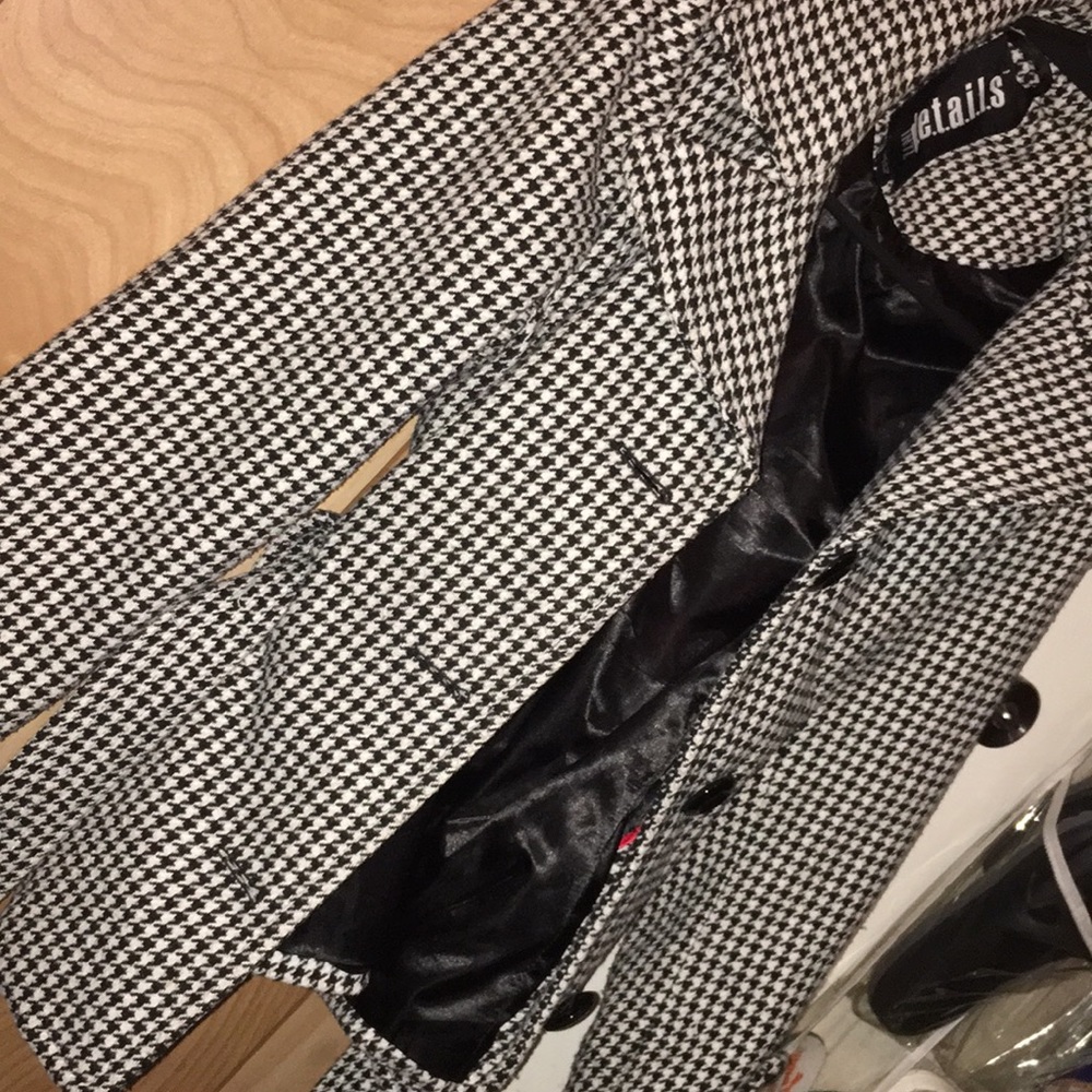 Jacket - Picture 3 of 3